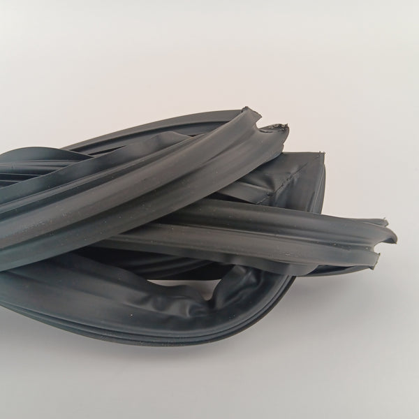 Freezer door gasket Refrigerator & Freezer Door Gaskets 5304528906 Frigidaire (OEM) Refrigerator & Freezer Frigidaire