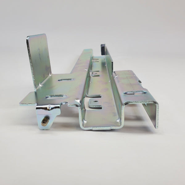 Slide bracket (right) Refrigerator & Freezer Brackets WR17X13144 GE (OEM) Refrigerator & Freezer GE