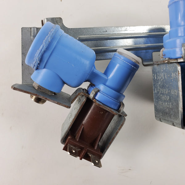 242253002 Water inlet valve Frigidaire Refrigerator & Freezer Water Inlet Valves Appliance replacement part Refrigerator & Freezer Frigidaire   